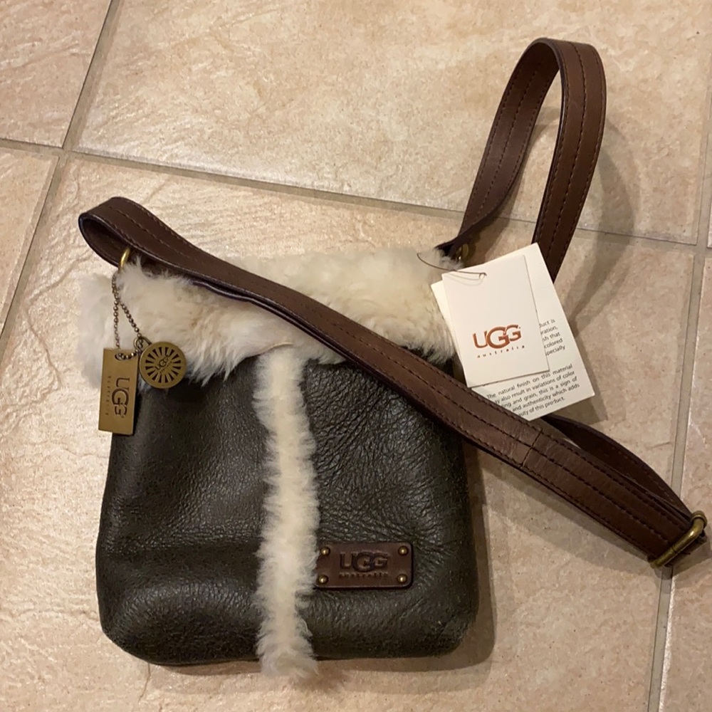 Ugg leather/fur small crossbody purse
